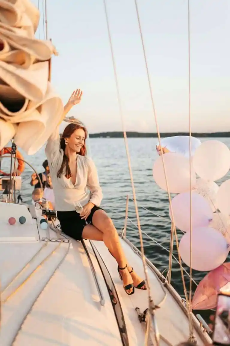 Boat tour Toronto rental